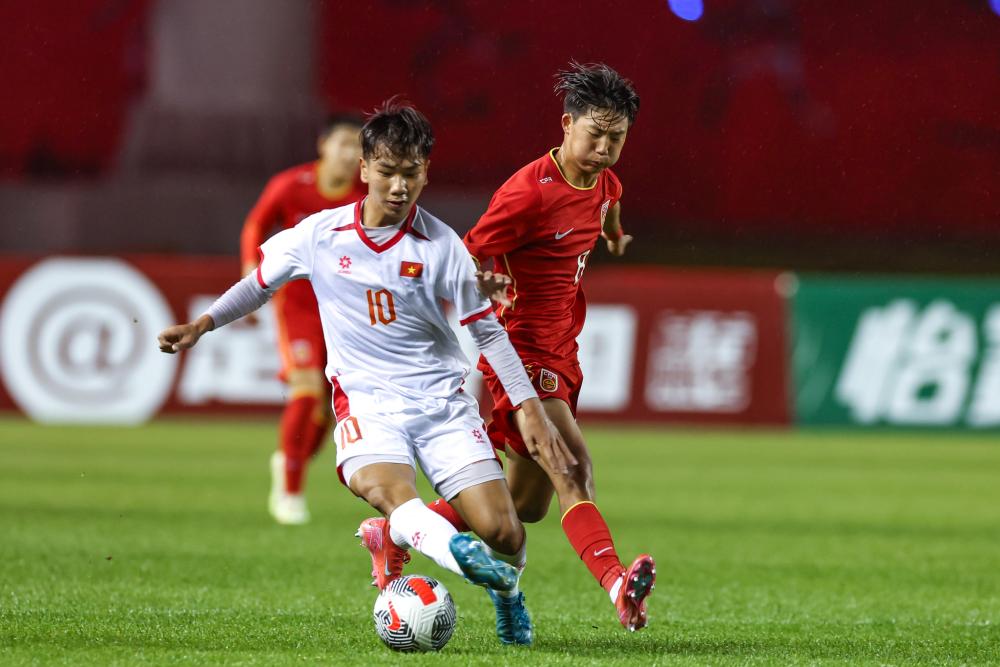 💛🖤相伴三年半，多特蒙德已宛若故乡🎤迈尔谈及续约：